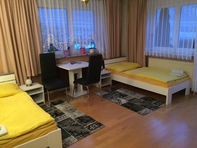Haus Tina Zimmer Niklasdorf Eksteriør billede